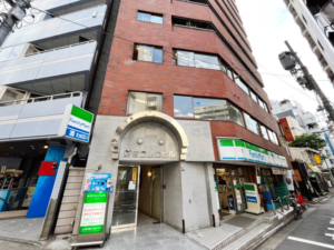 新宿コムロビルへの行き方 - しらゆり会議室へのアクセス