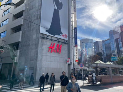 H&M池袋駅前店