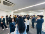 新宿での名刺交換会
