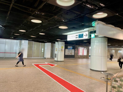 新宿駅西口地下通路